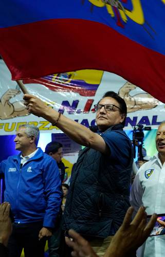 El candidato presidencial del movimiento Construye, Fernando Villavicencio, momentos antes del atentado.