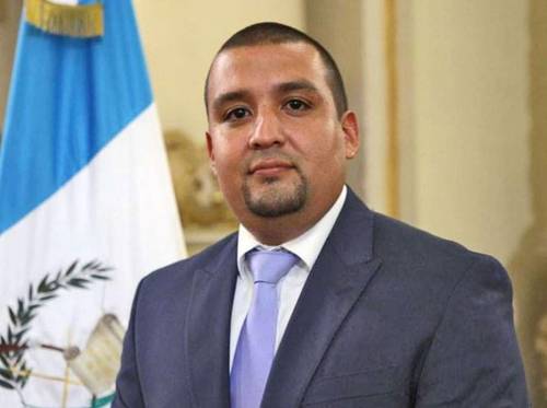 El litigante Juan Francisco Solórzano Foppa denuncia que hay muchas fuerzas alienadas al Pacto Corrupto, que tiene en jaque las elecciones de hoy en Guatemala.