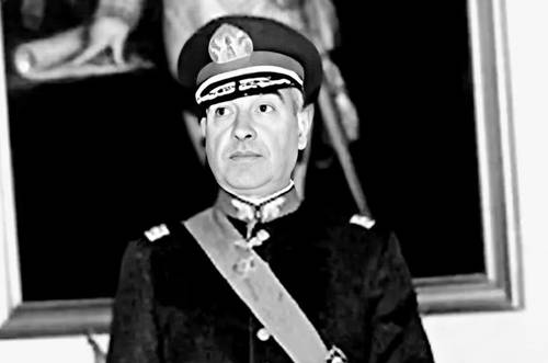  René Schneider, titular del ejército chileno asesinado poco antes de que Salvador Allende fuera declarado presidente.