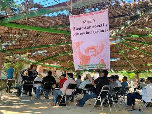
<br>Iniciativa para gravar ejidos en Oaxaca es privatizadora: dirigente campesino