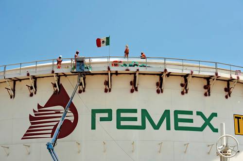 Pemex reports lowest crude oil production since December 2021, leading to an increase in imports and a decrease in exports