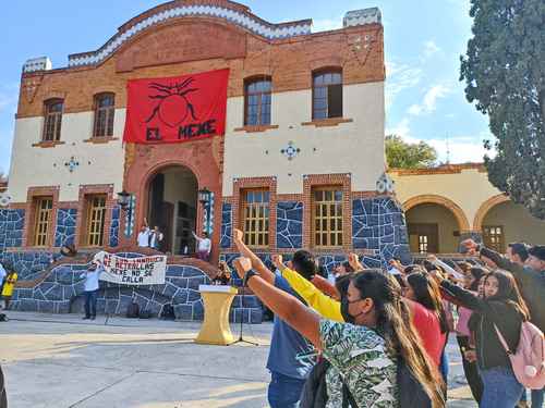 En 2022 se suscribió un comodato con la SEP
<br>Normal Rural de El Mexe, todavía sin luz ni agua, denuncia profesor