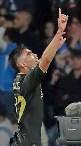 Con gol de Johan Vásquez, el Génova empata 2-2 a Nápoles