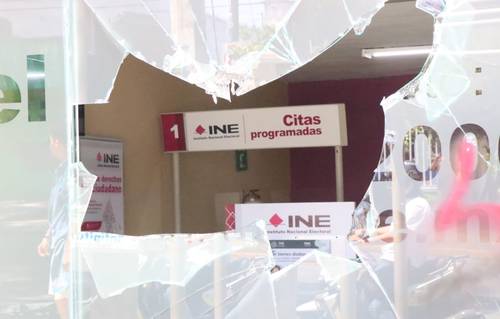 Suspenden campañas de aspirantes del PRI a alcaldías; atacan oficinas del tricolor en Xalapa