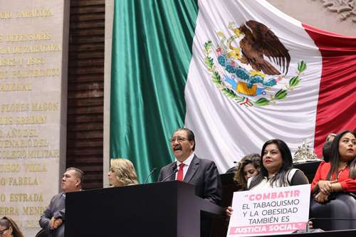 Aporrean legisladores de AN a coordinador de Morena por su “cercanía” con cabilderos