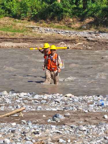 Restablece CFE suministro de energía tras daños por lluvias