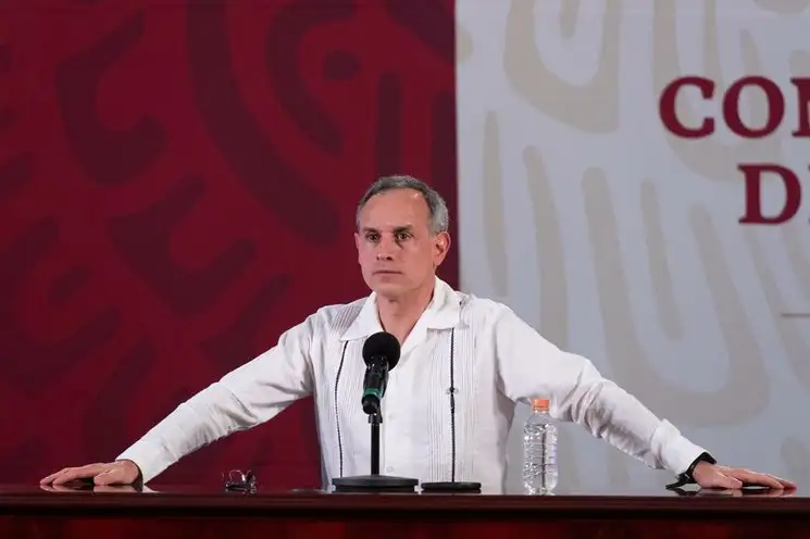 Hugo López Gatell durante la conferencia de este sábado. Foto Pablo Ramos
