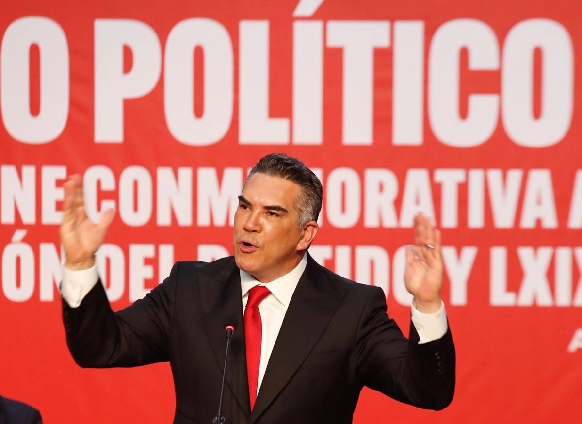 Alejandro Moreno, mejor conocido como Alito, no podrá quitarse de encima la segunda acusación de la fiscalía de Campeche, aseguran diputados. Foto 