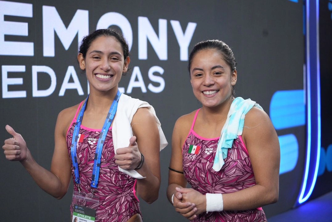 La dupla, que hace apenas unos meses comenzó a entrenar junta, fue de menos a más en la competencia dominada por las chinas Minjie Zhang y Wei Lu.