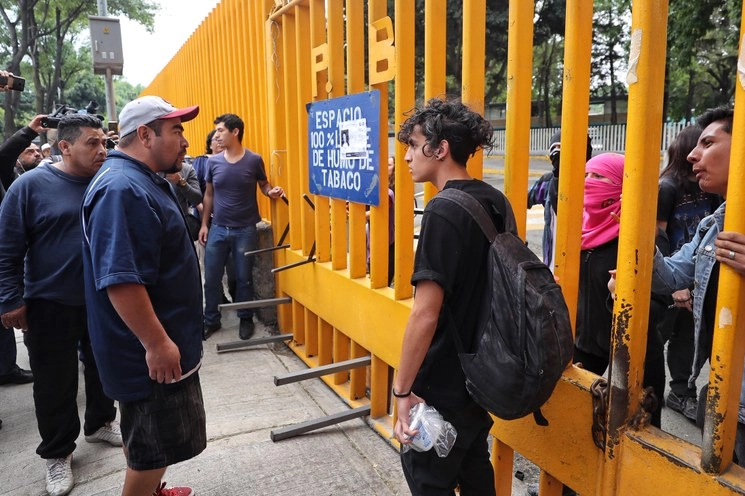 En el CCH Oriente, los estudiantes iniciaron el paro el pasado 10 de marzo. Foto 