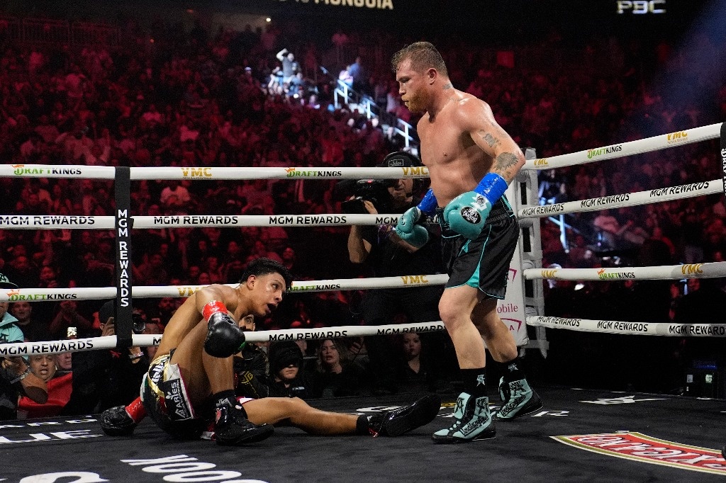 ‘Canelo’ imposed his trade