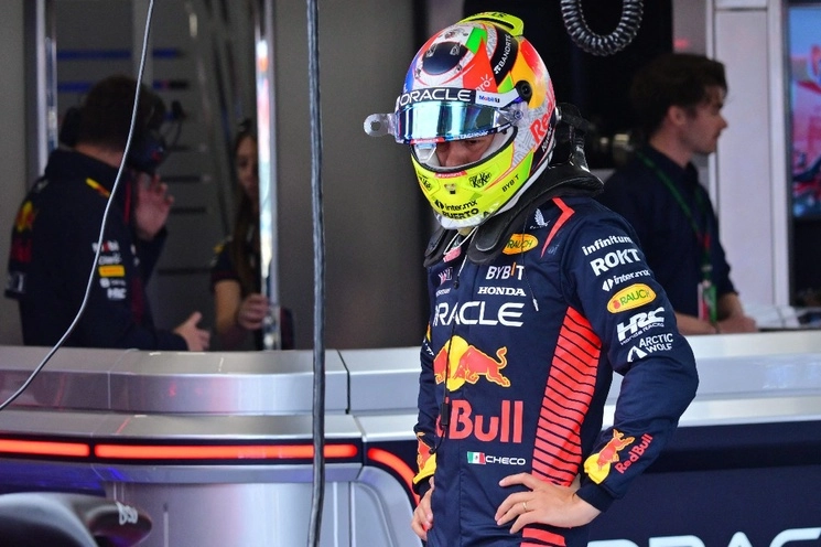 Sergio ‘Checo’ Pérez terminó en sexto lugar el GP de Gran Bretaña. Foto Afp