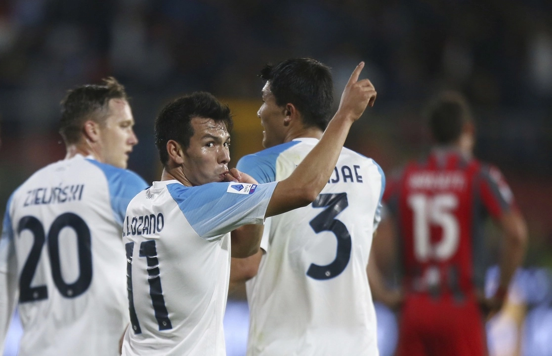 Hirving ‘Chucky’ Lozano anotó el tercer gol del Nápoles ante Cremonese al minuto 90+3. Foto Ap