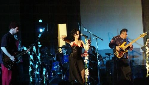 Rita Guerrero, vocalista del grupo de rock Santa Sabina. Foto Notimex
