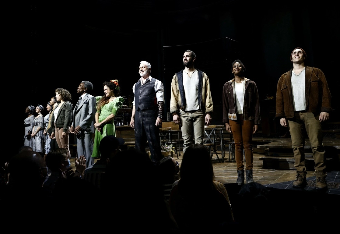 ‘Hadestown’ es el primer musical que vuelve a Broadway tras un cierre de 18 meses por la pandemia de Covid-19. Foto Afp