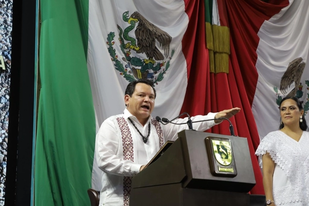 "Huacho" Díaz aseguró que trabajará siempre por hacer un gobierno progresista, un gobierno ordenado, un gobierno que no dará cabida a la corrupción. Foto Luis Boffil 