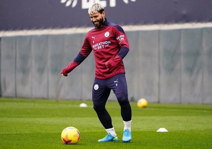 El argentino, Sergio Agüero es el máximo goleador  de la historia del Manchester City. Foto Tomada del Twitter @aguerosergiokun
