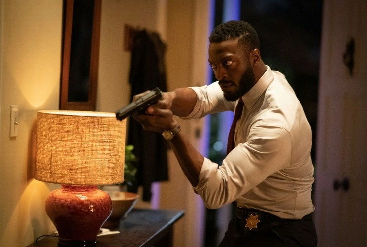 Aldis Hodge en una escena de la cinta “The Invisible Man”. Foto  Universal Pictures a través de Ap