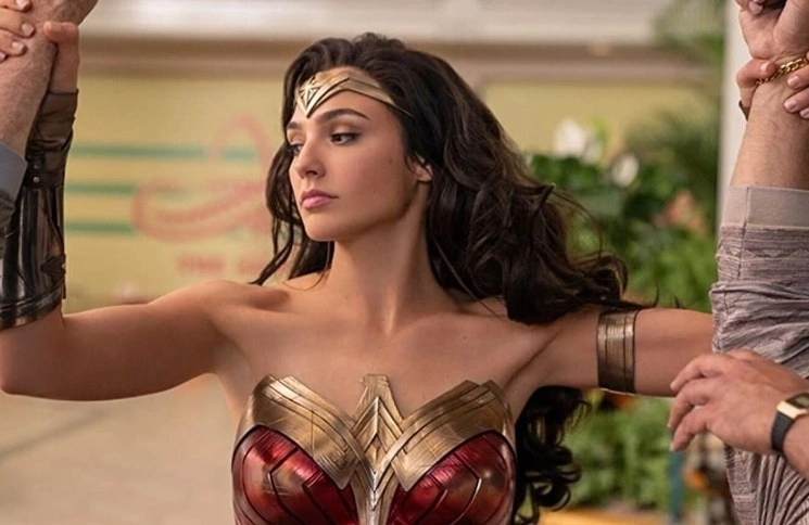 Gal Gadot en una imagen de la cinta ‘Wonder Woman 1984’. Foto cortesía Warner Bros