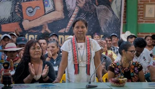 Marichuy tiene carisma y en las comunidades la veían como maestra, asegura la realizadora Kaplan, sobre el impacto de la campaña de la representante indígena.Foto fotograma del filme