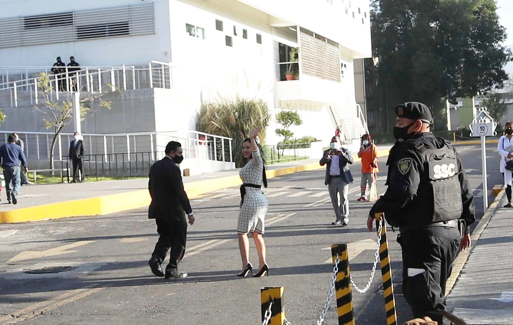 La alcaldesa de Cuauhtémoc suspendida en funciones, Sandra Cuevas, a su llegada al Reclusorio Norte, en la Ciudad de México, el 17 de marzo de 2022. Foto Yazmín Ortega Cortés