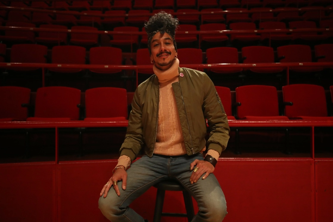 Para Salam, “son pocos los compositores que toman riesgos como Rzewski, que tiene sus variaciones de 'El pueblo, unido, jamás será vencido'”. En la imagen, el cantante mexicano, en entrevista con La Jornada. Foto Yazmín Ortega Cortés