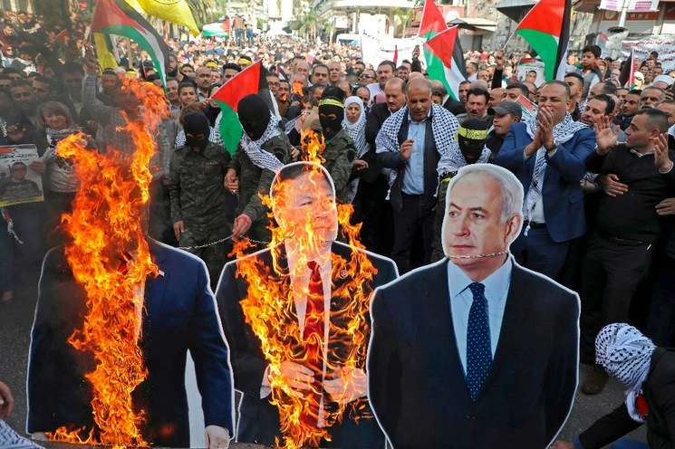 Palestinos durante una protesta en la Franja de Gaza. Foto Afp