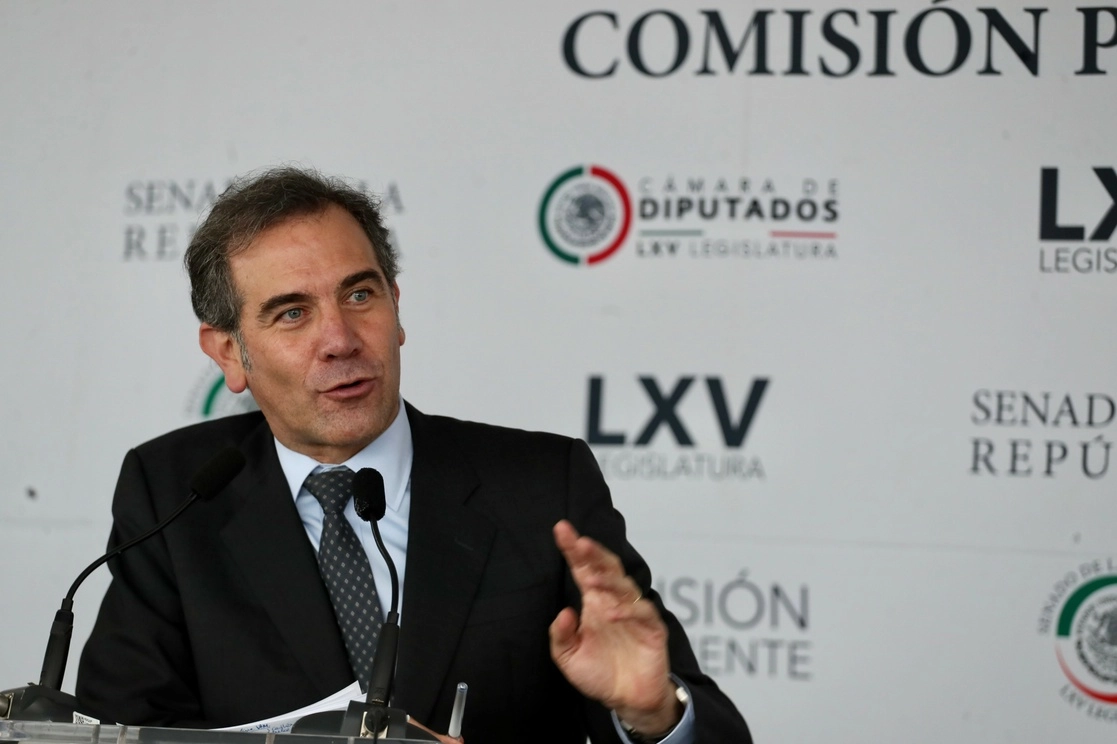 El consejero presidente del INE, Lorenzo Córdova Vianello, durante un evento en el Senado de la República, el pasado 17 de agosto. Foto Roberto García Ortiz/Archivo.