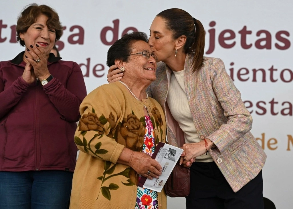 En el contexto de la entrada en vigor de la imposición de aranceles a México parte de Estados Unidos, la presidenta Claudia Sheinbaum sostuvo: “no tengo preocupación” porque la economía mexicana está fuerte y muy sólida. Foto Cuartoscuro