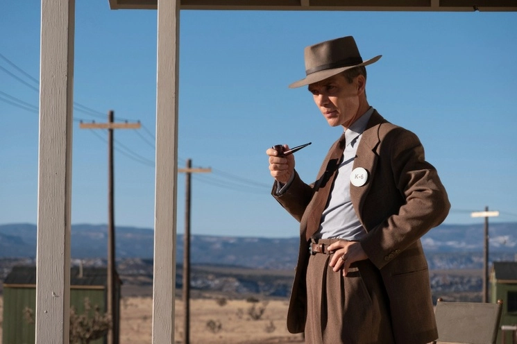 En la imagen proporcionada por Universal Pictures, Cillian Murphy en una escena de "Oppenheimer". Foto Ap