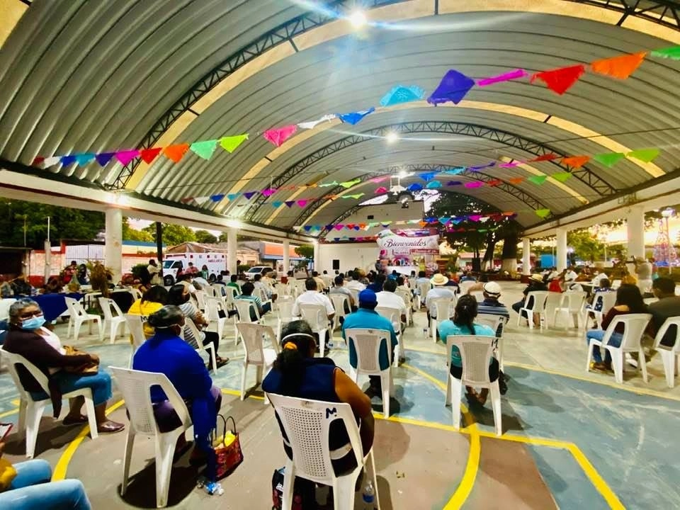 En Ixhuatán, Oaxaca, se realizó el tercer encuentro “Otoño a la palabra”. Foto cortesía