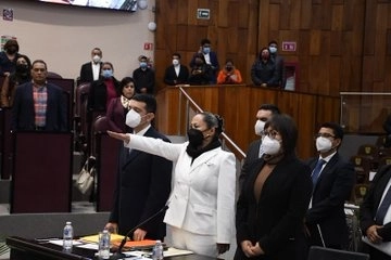Namiko Matzumoto durante su comparecencia en el Congreso de Veracruz.