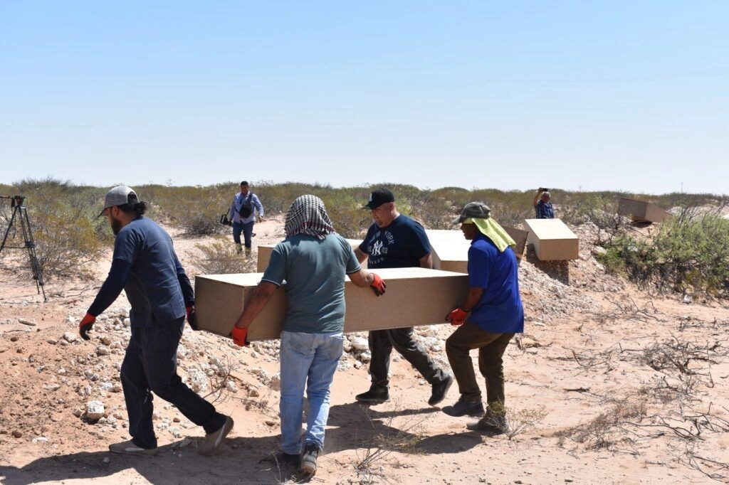 Cada cuerpo fue colocado en ataúdes de madera, en un lugar específico y debidamente numerado, para facilitar su ubicación.