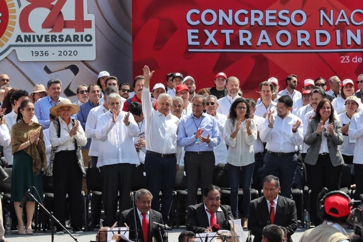 El presidente Andrés Manuel López Obrador encabezó el 84 aniversario de la CTM. Foto Marco Peláez
