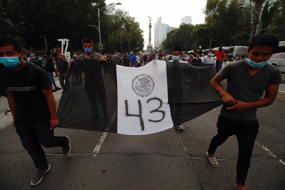 Durante la marcha. Foto Cristina Rodríguez/ La Jornada
