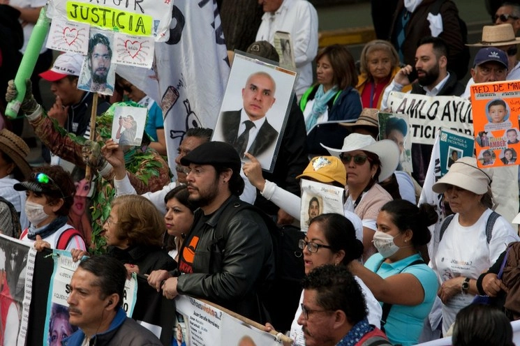 Familiares de desaparecidos durante una protesta en imagen de archivo. Foto Cristina Rodríguez