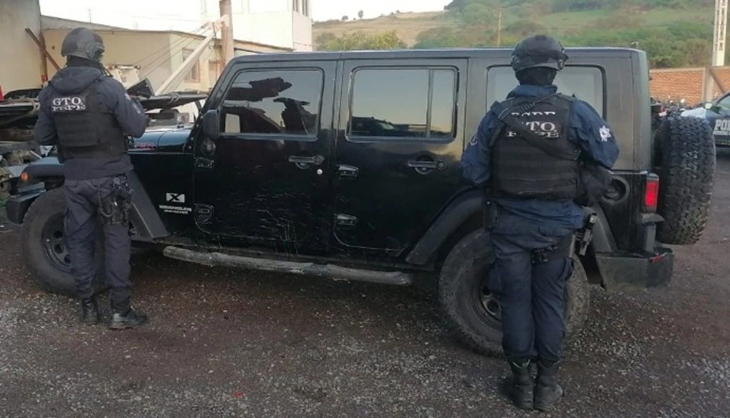 Autoridades de seguridad de los tres niveles de gobierno montaron un dispositivo de seguridad para dar con los responsables del ataque armado, sin embargo, no tuvieron éxito. Foto @SeguridadGto
