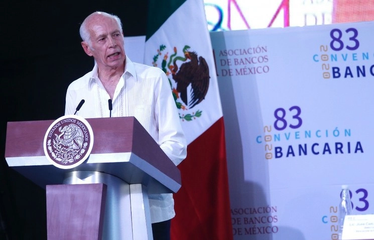 El presidente de la ABM, Luis Niño de Rivera, en la 83 Convención Bancaria, en Acapulco, Guerrero. Foto LA JORNADA/José Carlo González