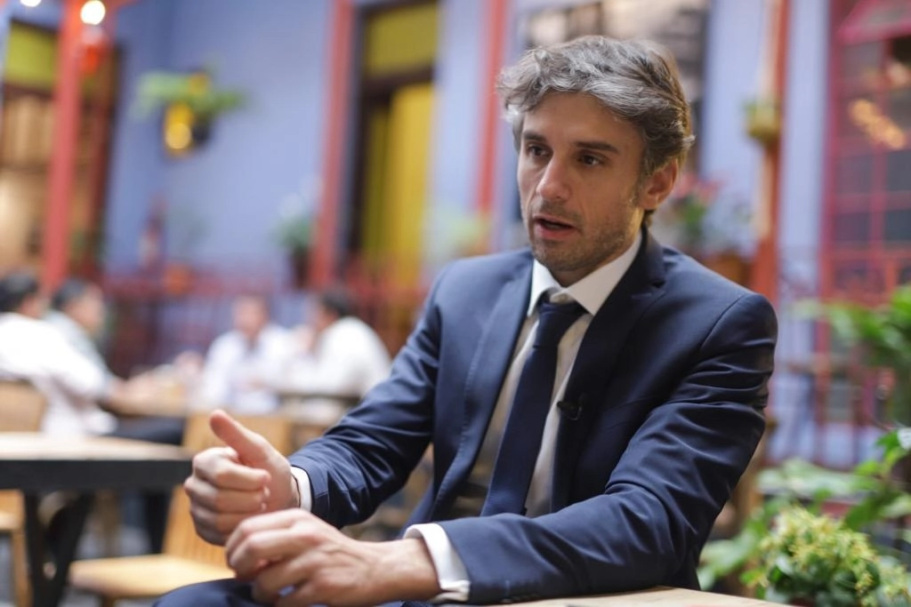 El abogado Guido Croxatto durante entrevista con 'La Jornada'. Foto Pablo Ramos