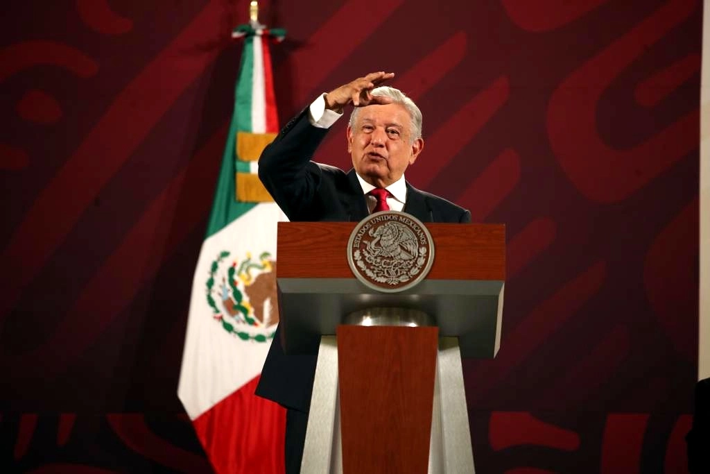 El presidente de México, Andrés Manuel López Obrador, durante su conferencia matutina en Palacio Nacional, en la Ciudad de México, el 28 de marzo de 2023. Foto Yazmín Ortega Cortés

