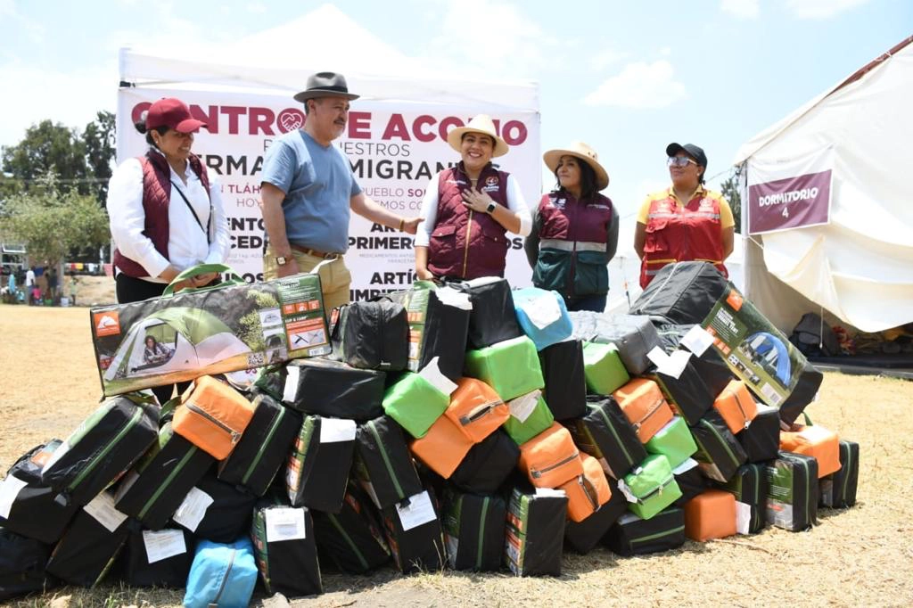 Los centros recibirán víveres, ropa en buen estado, cobijas, casas de campaña, juguetes y mochilas, de lunes a domingo, de 9:00 a 18:00 horas. Foto cortesía Alcaldía Tláhuac
