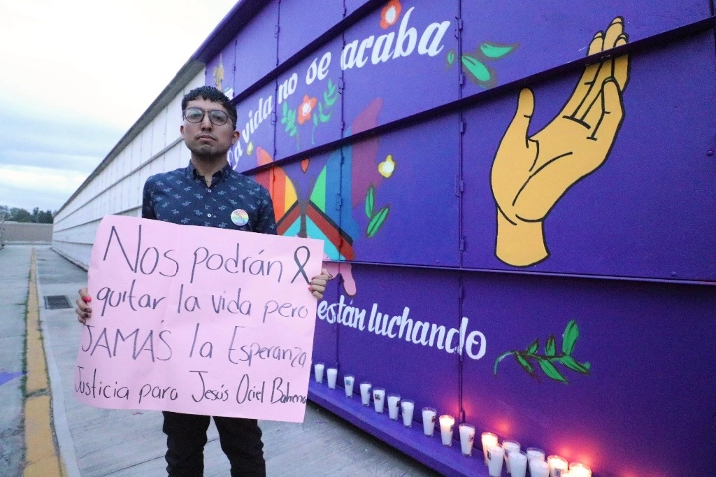 Un miembro de la comunidad LGBT en Nezahualcóyotl. Foto René Ramón 