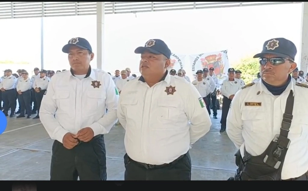 Los voceros del movimiento de protesta de policías de Campeche denunciaron ayer que continúan las represalias del gobierno estatal y de la Secretaría de Protección y Seguridad Ciudadana hacia sus compañeros que se encuentran en paro de labores desde el 16 de marzo. Foto Lorenzo Chim