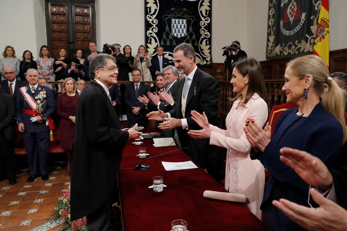 El escritor nicaragüense recibió en 2018 el Premio Cervantes de la mano de los reyes de España. Foto Europa Press/ Archivo