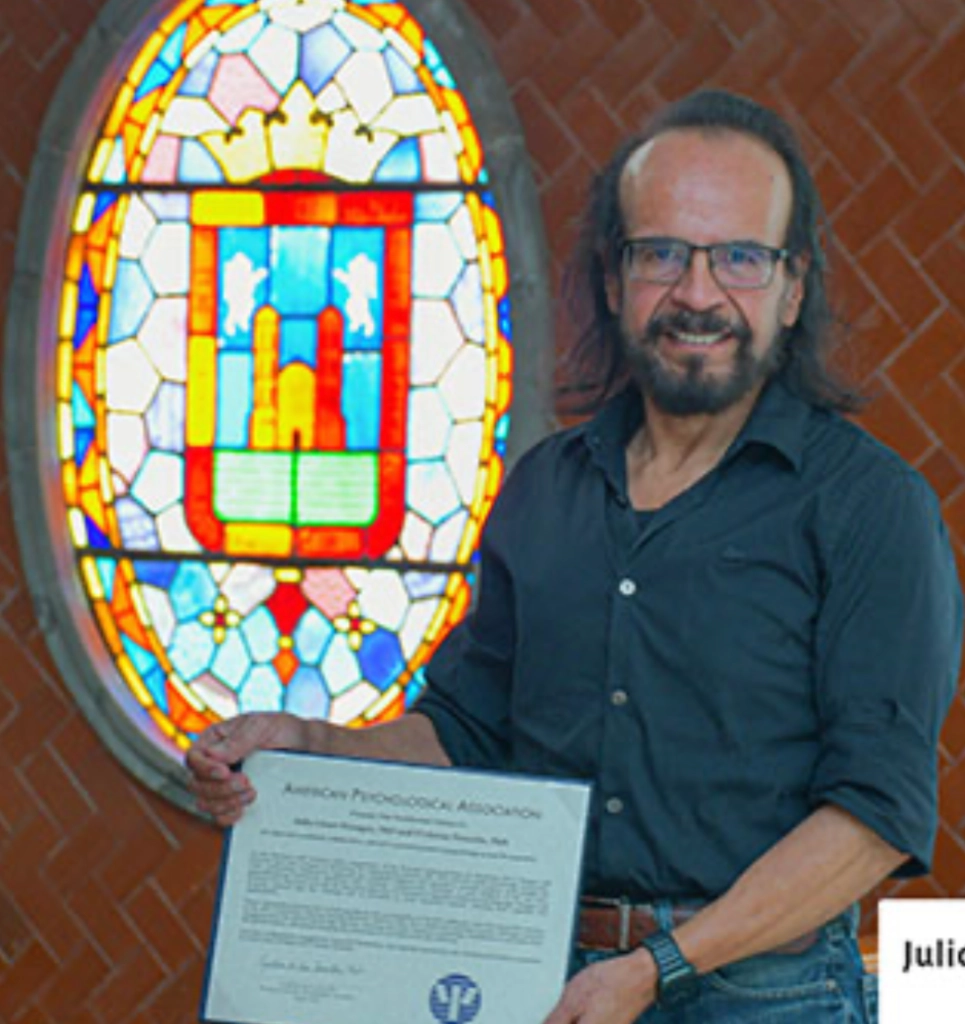 Dr. Julio César Penagos Corzo, académico de la Universidad de las Américas Puebla (UDLAP), recibió la Presidential Citation. Foto cortesía