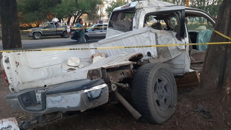Así quedó la camioneta. Fotos de Claudio Bañuelos 