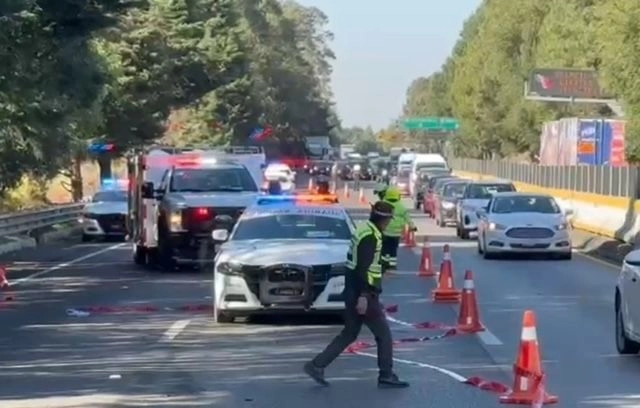 El accidente se registró en la autopista Cuernavaca-México, a la altura del pueblo de Tres Marías, Huitzilac, Morelos.