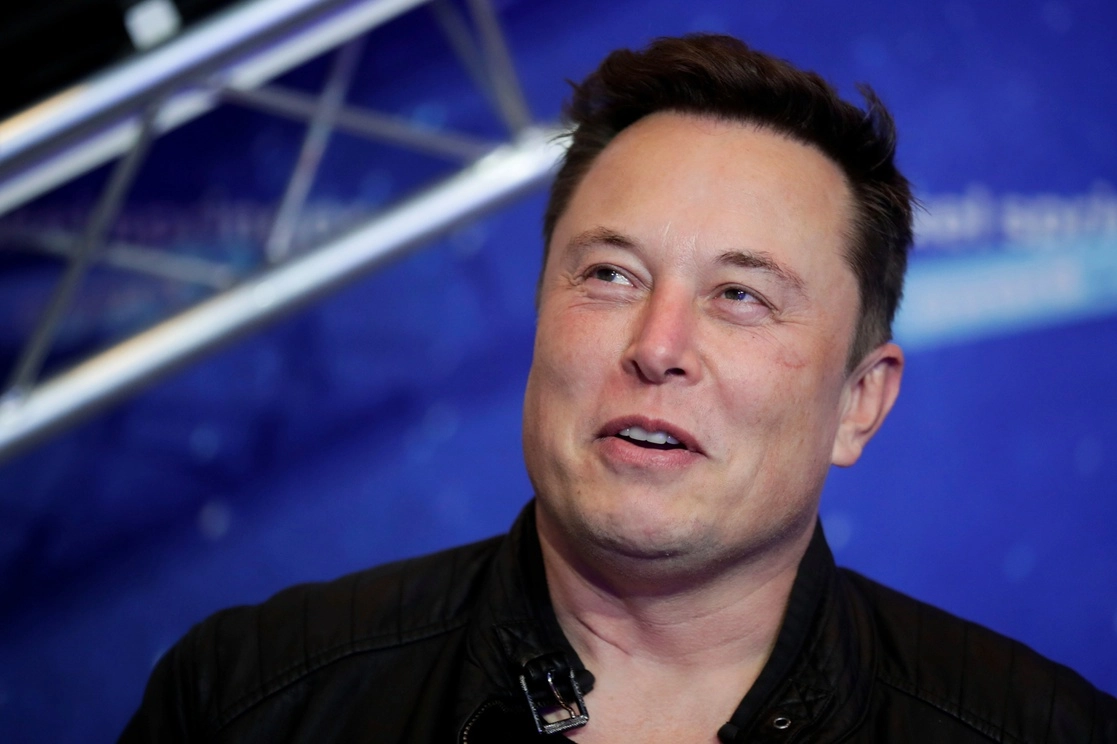 Las acciones de Tesla cayeron ante la preocupación de los inversores por la posibilidad de que el Elon Musk venda parte de su participación en la empresa para pagar la compra de Twitter. Foto Ap