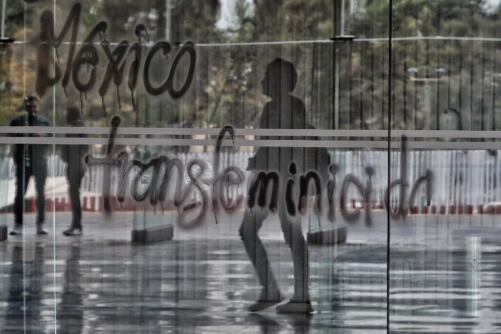 Al analizar la Ley para Prevenir y Erradicar el Feminicidio de Michoacán, el máximo tribunal concluyó este jueves, por unanimidad de votos, que dicha legislación sí puede ser aplicable a las mujeres “trans”. Foto Marco Peláez / Archivo