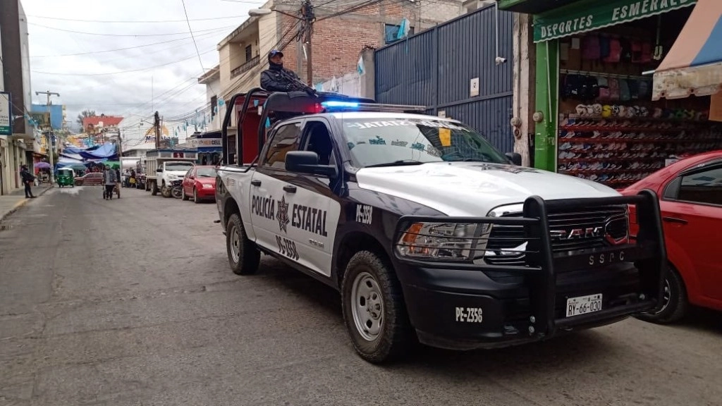 La FGE de Oaxaca tomó conocimiento de los hechos y desplazó un equipo de peritos para dar inicio con las investigaciones. Foto @SSPC_GobOax